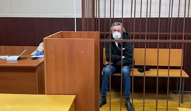 Ефремов получил 8 лет колонии за смертельное ДТП