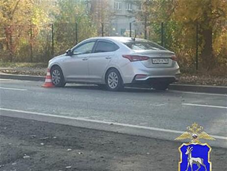 В Самаре под колеса авто попала 11-летняя девочка