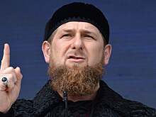 Омельянчук о резиденции Кадырова: «Были артисты: Пьер Нарцисс, группа «Тутси», Сергей Зверев. Там большое озеро с утками, много разных животных»