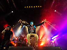 Рок-группа Hollywood Undead отменила концерты в РФ под «давлением общественности»