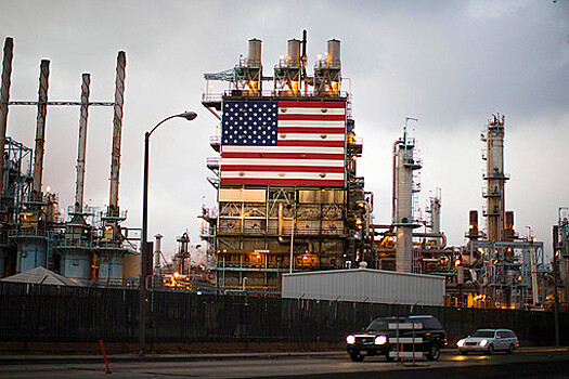 Падение «черного золота»: как нефть обогатит США