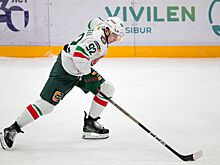 Яруллин, Князев и Кателевский приняли участие в строительстве беседки в казанском парке