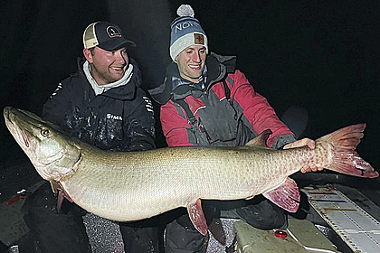 Рыболов поймал самую большую щуку за 64 года