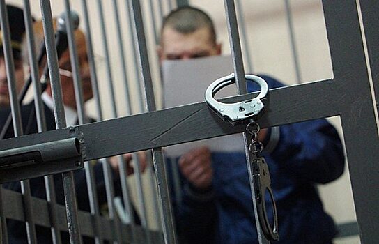 Мошенник из Екатеринбурга сбежал практически из зала суда