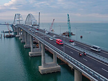 Киев требует наказать всех посетителей Крымского моста