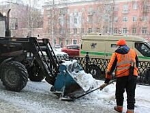 Мэрия усилит работу по очистке тротуаров от снега в Барнауле