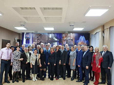 Местное отделение «Единой Россия» отпраздновало 16 летие со дня основания партийной организации