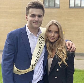 Дочь Пескова поддержала брата в публичном скандале