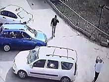 Двухлетний ребенок получил травмы в результате наезда в Ижевске. Видео