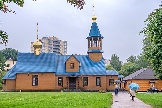 «Приходил и помогал»: в церкви Петербурга рассказали, каким запомнили погибшего на СВО брата депутата Милонова