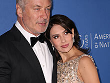 Ставший в шестой раз отцом Алек Болдуин показал новорожденного сына и рассекретил его имя