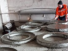 Горводоканал изготавливает новые кольца для ремонта колодцев
