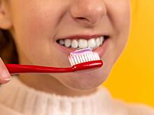 Стоматолог дал советы по чистке зубов детям