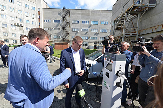 В Челябинске создали первую в РФ станцию быстрой зарядки для авто