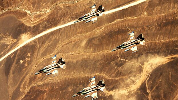 СМИ: Израиль нанес авиаудары по форпостам "Хезболлах" на юге Ливана