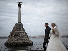 Сколько стоить сыграть свадьбу в Крыму, рассказали эксперты