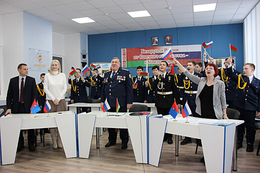 Тамбовские кадеты и белорусские школьники провели телемост дружбы
