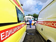 В Москве электричка сбила насмерть молодого человека