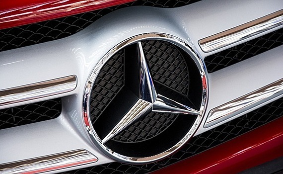 Более 1 млн автомобилей Mercedes отзовут по всему миру