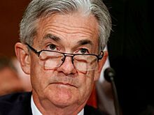 Рубль упал: глава ФРС США разочаровал рынки
