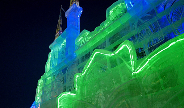 В Ноябрьске ледовые городки взяли под круглосуточный видеоконтроль