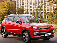 Россияне выстроились в очередь за кроссоверами «Москвич 3»