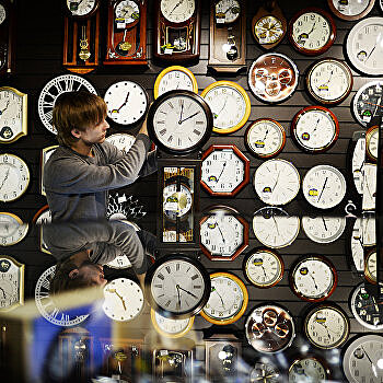 Время - деньги: Херсонский магазин часов ограбили на несколько миллионов