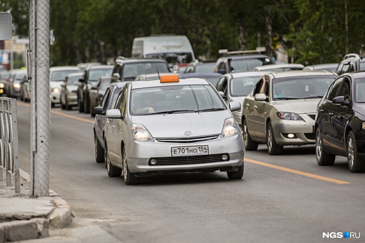 С коляской и собакой бесплатно: чиновники предложили таксистам не брать деньги за услуги
