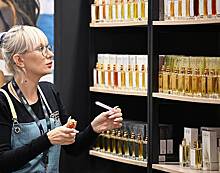 В России упали продажи парфюмерии