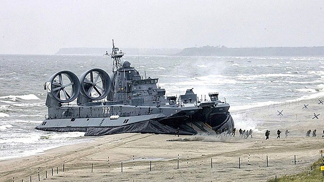 Паром на переправе не меняют: выдержит ли Калининградская область давление НАТО