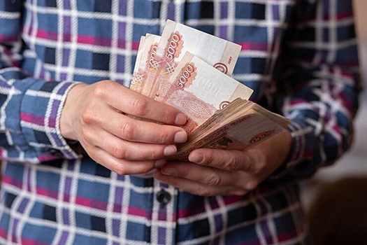 Средняя зарплата в Чеченской Республике составила более 42 тыс. рублей