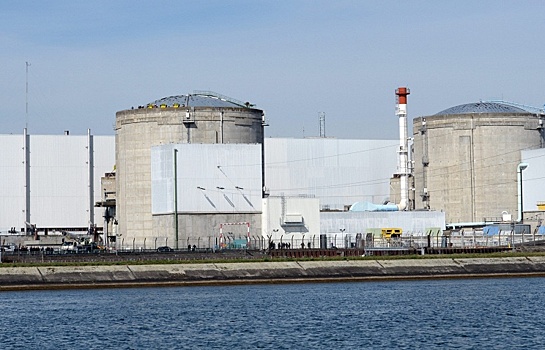 Экологи потребовали от Олланда закрыть АЭС на востоке Франции