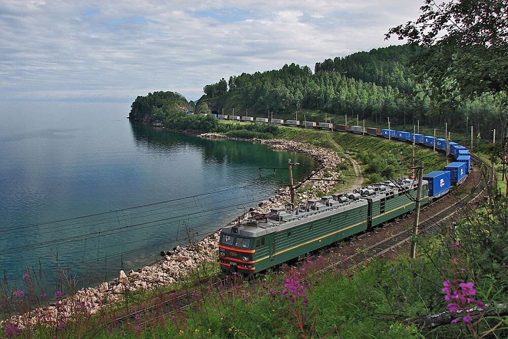 Как в Сибири будут развивать курорты и туристические маршруты