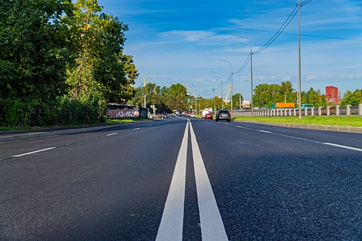 Завершен ремонт дорожного полотна на набережной Екатерингофки