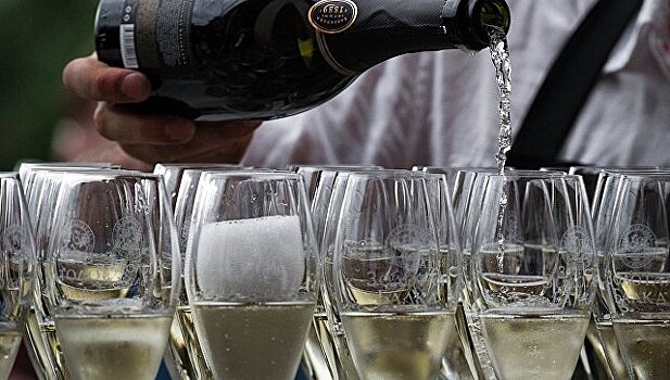 Коньяк и шампанское проверят в преддверии Нового года