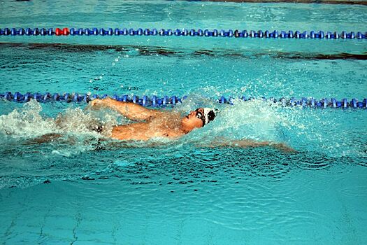 Четыре золотые медали завоевал пловец из Удмуртии на чемпионате Росгвардии