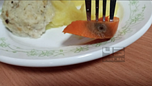 Гнилая морковь и червяк в обеде школьников Барнаула стали нормой?