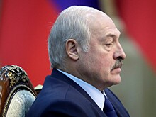 Лукашенко призвал начать отказ от доллара