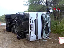 Генконсульство РФ в Анталье подтвердило, что в аварии пострадали россияне