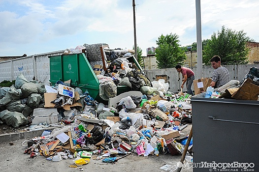 "Дочку" КРСУ назначили ответственной за вывоз мусора на западе Свердловской области
