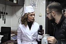 «Я могу вас порезать!» Появилось видео разборок «Ревизолушки» в кафе «Шашлык-Машлык»