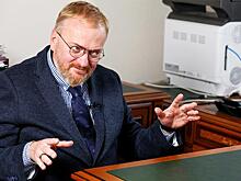 «Получил в пузо»: Милонов рассказал о ситуации в одном из борделей Петербурга