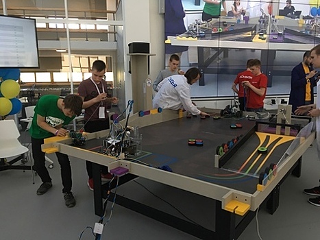 Калининградские школьники представят Россию на мировом чемпионате по робототехнике в Париже
