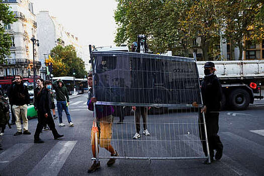 Глава МВД Ретайо: во Франции полиция задержала 309 человек на акциях протеста