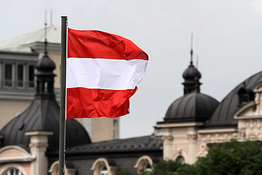 В Австрии пообещали ввести национальный локдаун для непривитых от COVID-19