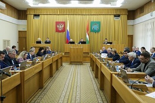 Геннадий Новосельцев призвал депутатов участвовать в проектах по благоустройству