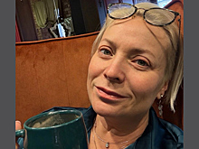 «Люблю каждую морщинку»: похудевшая на 25 кг Светлана Пермякова показала лицо без макияжа в 54 года