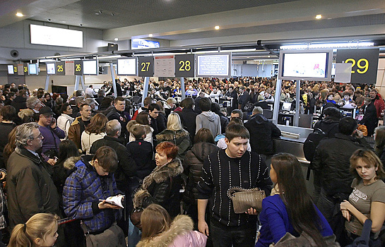 Рейс Новосибирск - Таиланд задержан на 16 часов