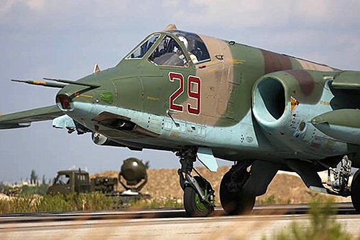 В Астрахань из Сирии прилетят первые штурмовики Су-25