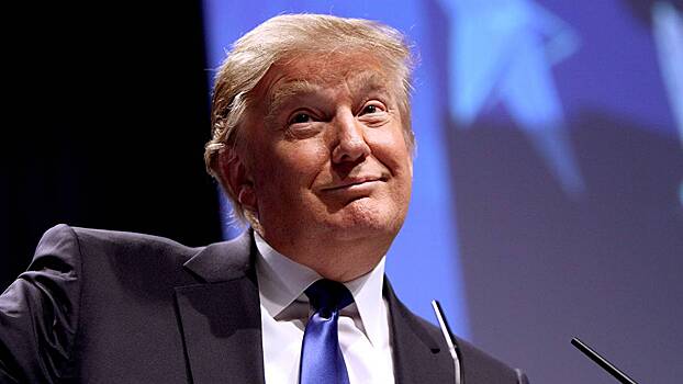 Трамп обнял освобожденного из плена ХАМАС россиянина Козлова